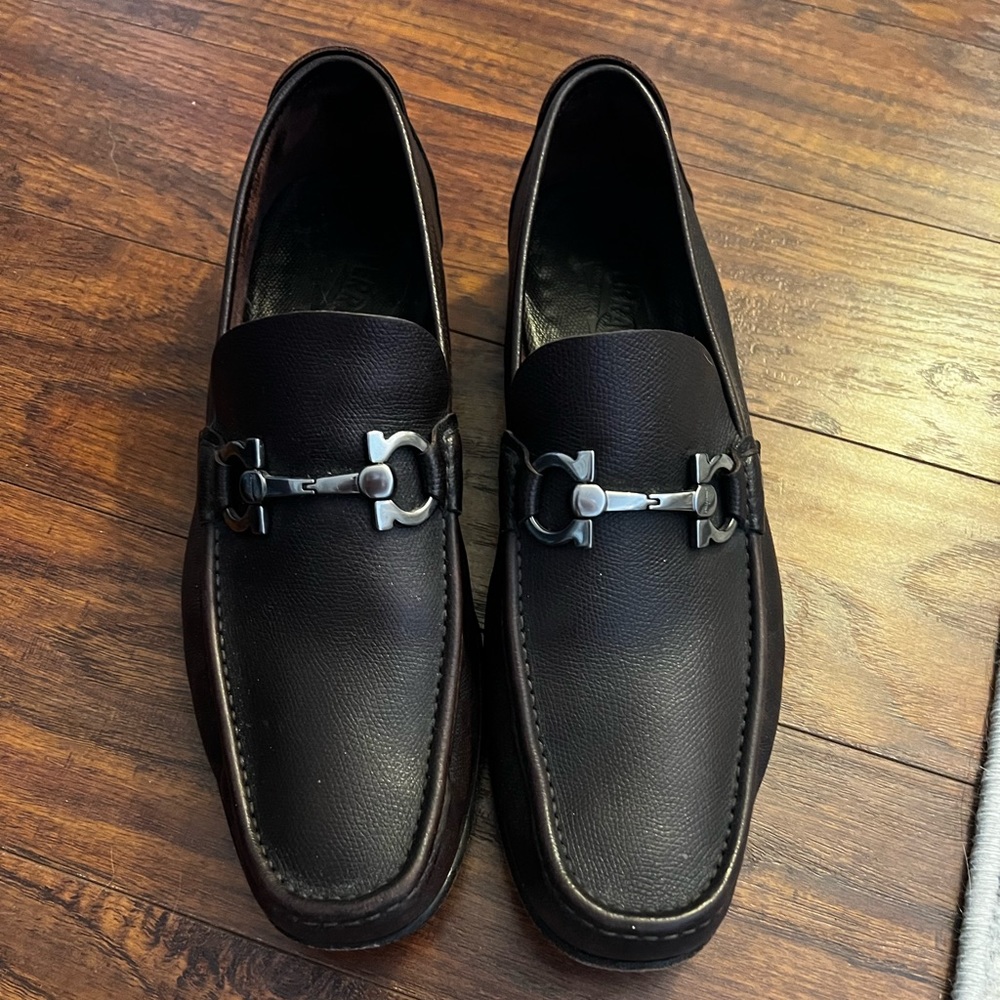 Salvatore Ferragamo brown bit loafer - size 11
